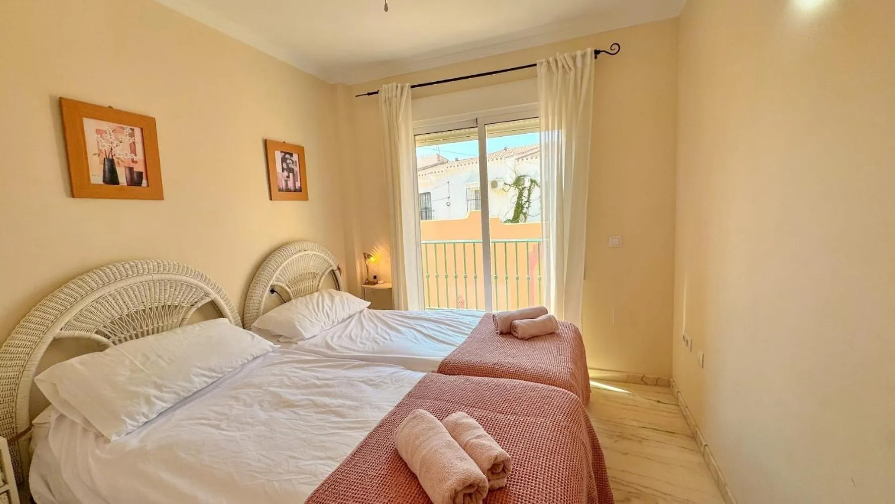 Ibn Sadi Appartement Nerja 0*,